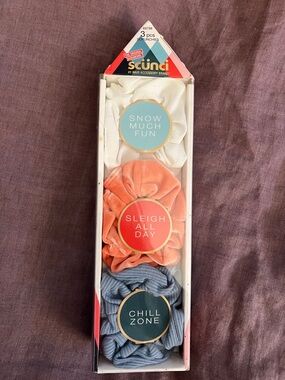 scunci 3-Pack Scrunchies - White, Coral, Slate Blue